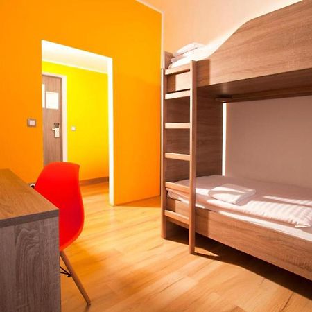 B&B Hotel Maribor Uni Hostel Eksteriør bilde